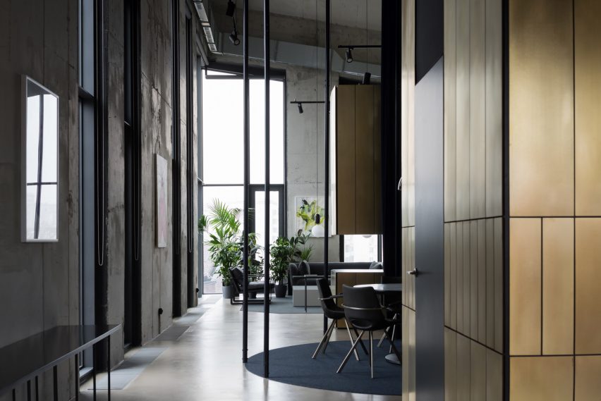 NV-9 office by Alexander Volkov Architects