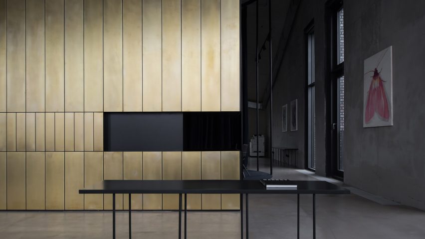 NV-9 office by Alexander Volkov Architects