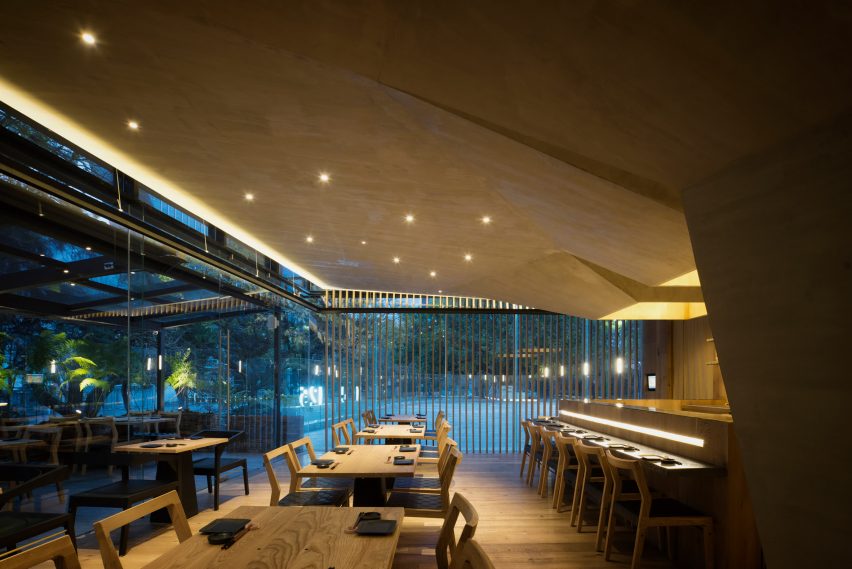 Oku Restaurant by Michan Architecture in Mexico City