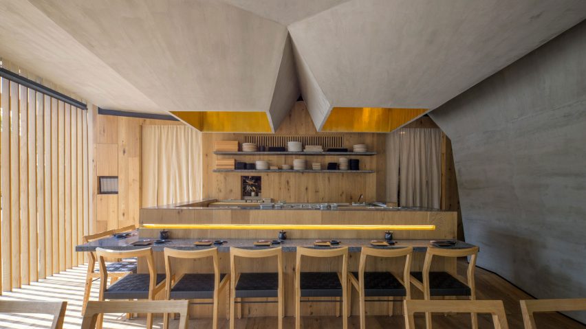 Michan Architecture creates “cave-like” ceiling above Mexico City’s Oku Restaurant