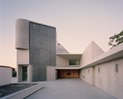 Punchbowl Mosque by Candalepas Associates