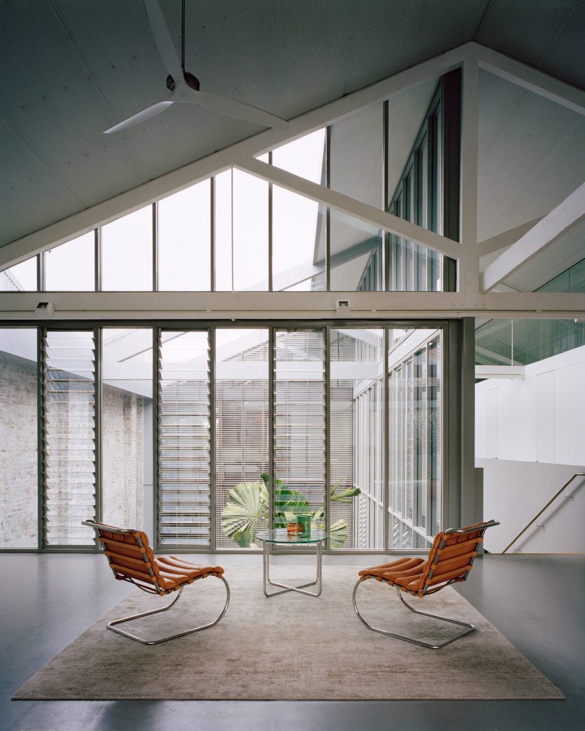 Redfern Warehouse by Ian Moor Architects