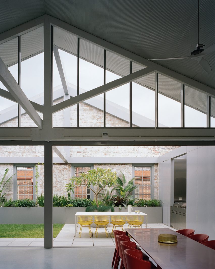 Redfern Warehouse by Ian Moor Architects