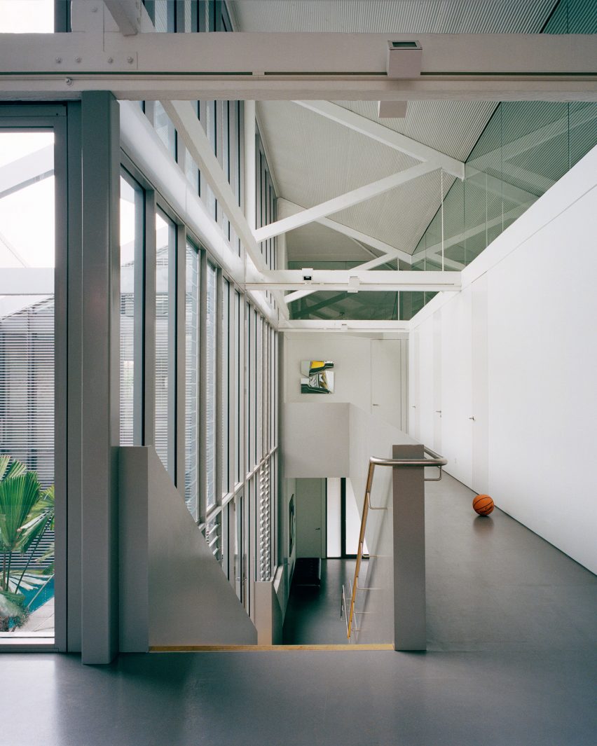 Redfern Warehouse by Ian Moor Architects