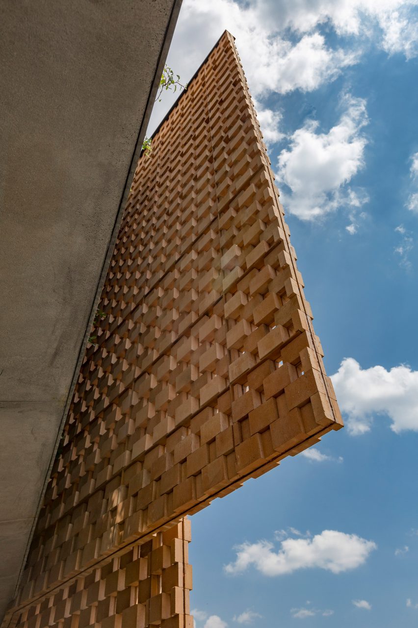 Saadat Abad Residential Building redesign by Fundamental Approach Architects
