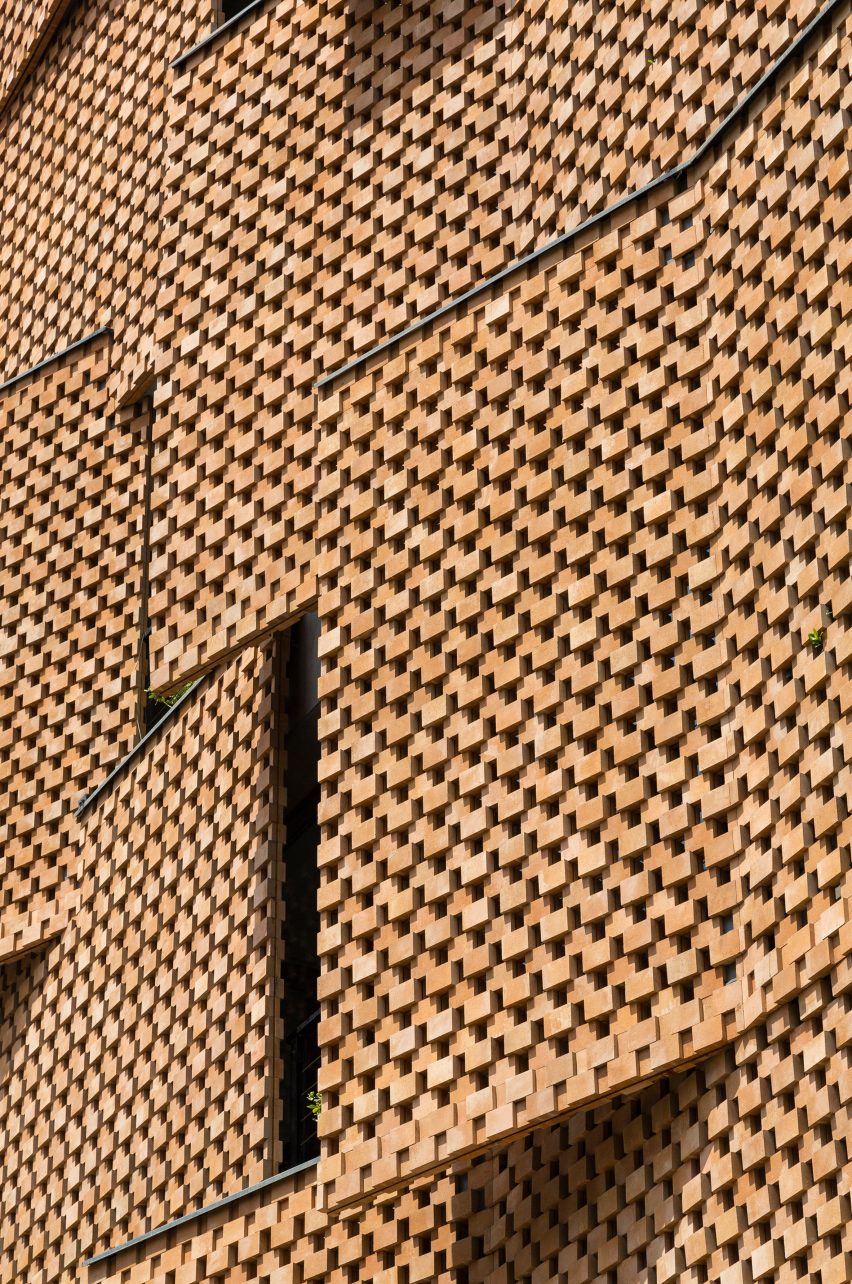 Saadat Abad Residential Building redesign by Fundamental Approach Architects