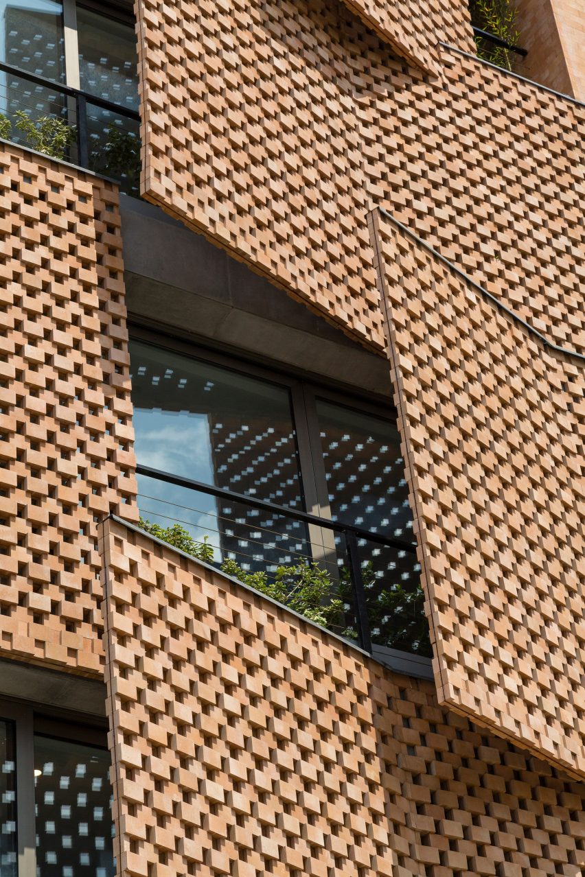 Saadat Abad Residential Building redesign by Fundamental Approach Architects