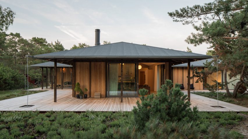 Sommarhus T by Johan Sundberg