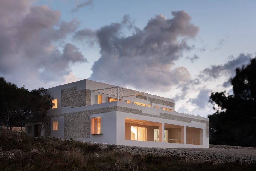 Stone House by Nomo Studio