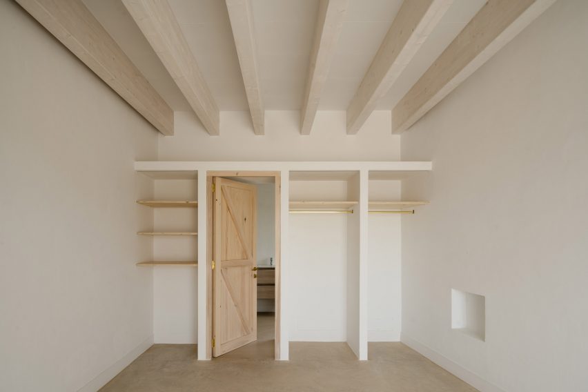 Stone House by Nomo Studio