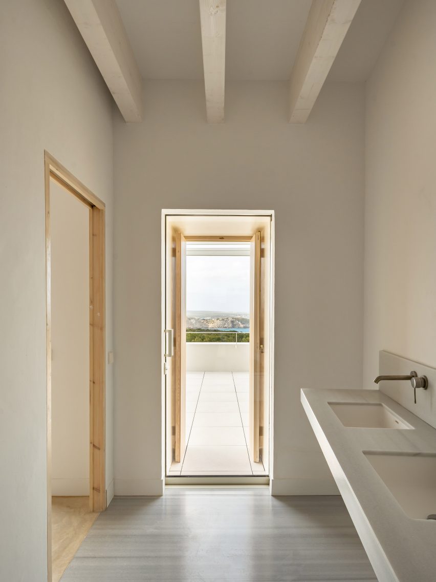 Stone House by Nomo Studio