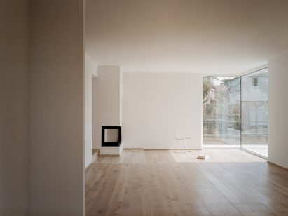 The House of the Archeologist by LCA architetti