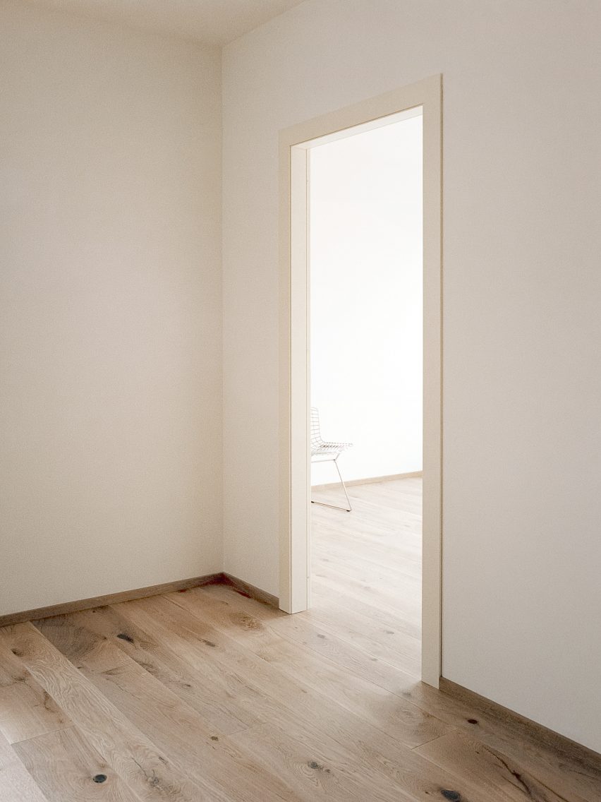 The House of the Archeologist by LCA architetti