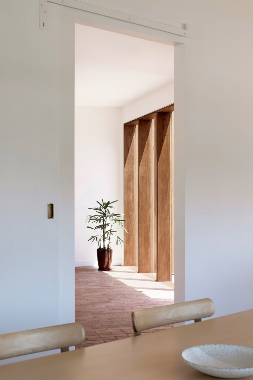 Three Piece House but Studio TRIAS