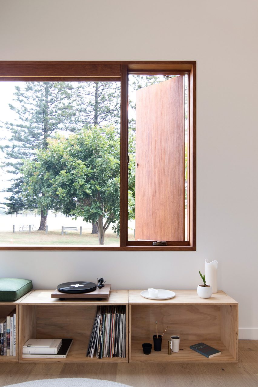 Three Piece House but Studio TRIAS
