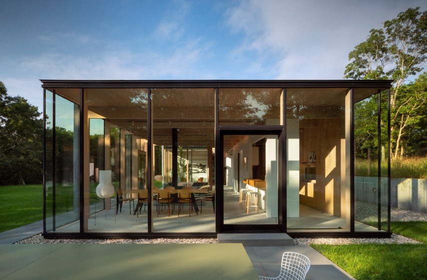 Wuehrer House on Long Island by Jerome Engelking