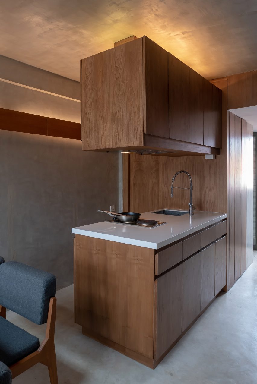3500 Millimetre House by Ago Architects