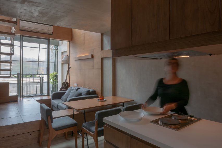3500 Millimetre House by Ago Architects