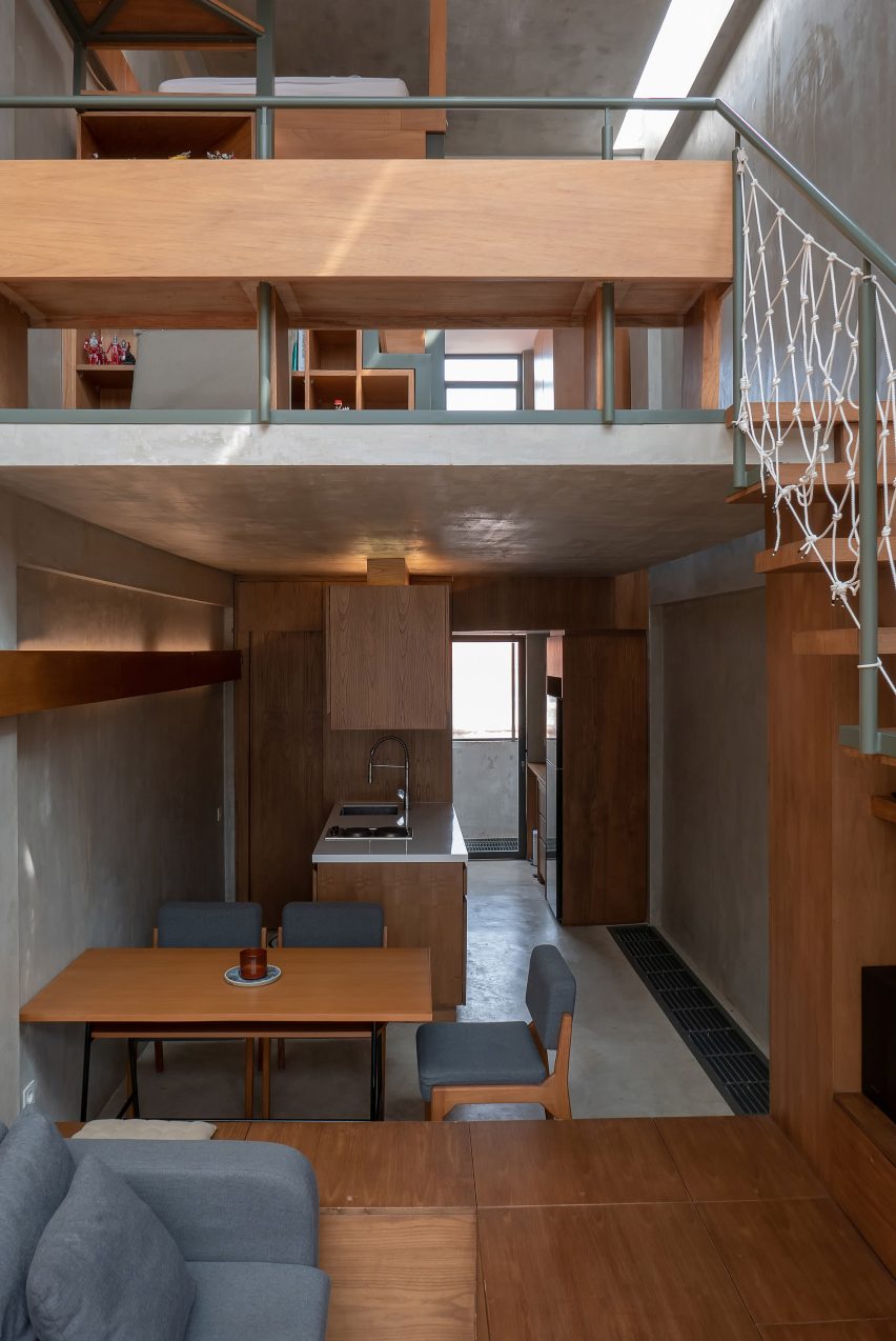 3500 Millimetre House by Ago Architects