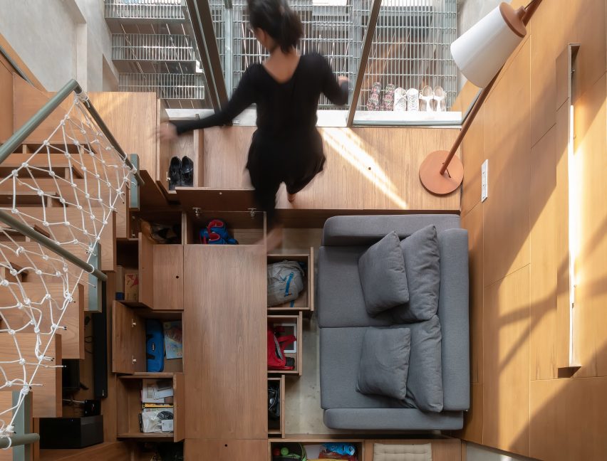 3500 Millimetre House by Ago Architects