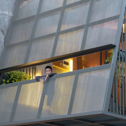 3500 Millimetre House by Ago Architects