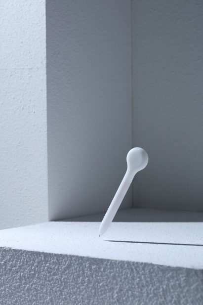 Keyi Chen's desk accessories encourage us to play whilst we work