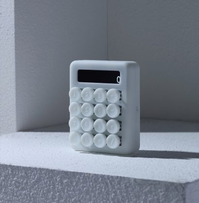 Keyi Chen's desk accessories encourage us to play whilst we work