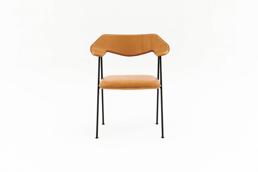 Robin Day 675 chair auction