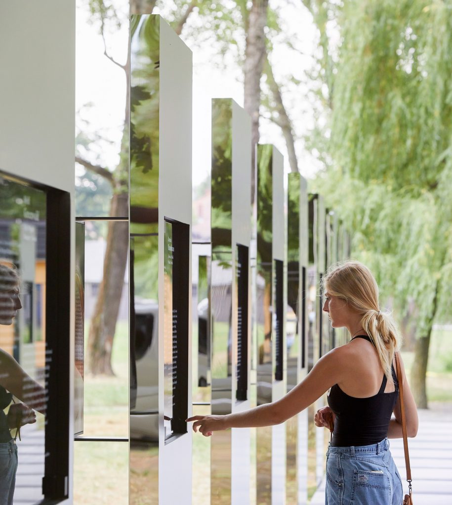Daniel Libeskind has designed a display in Poland for Through the Lens of Faith, photographer Caryl Englander's portraits of Auschwitz-Birkenau survivors.