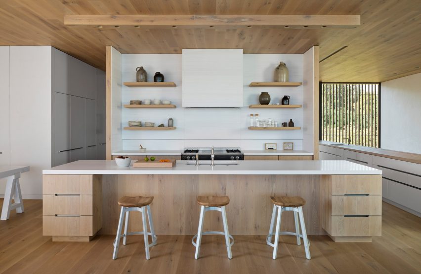Acton Cove by Bates Masi Architects