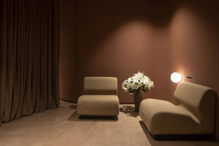 Aesop Sounds Hannam store designed by Mlkk Studio