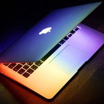 A top Apple pundit has begun a rumour that the company will stop manufacturing its unreliable butterfly keyboard for its upcoming Mac Book computers.