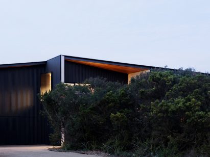 Barwon Heads House designed by Lovell Burton