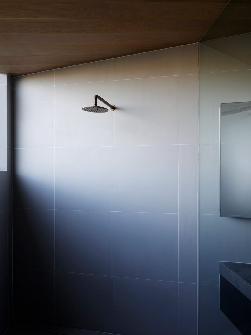 Barwon Heads House designed by Lovell Burton