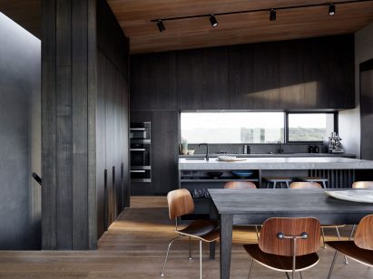 Barwon Heads House designed by Lovell Burton