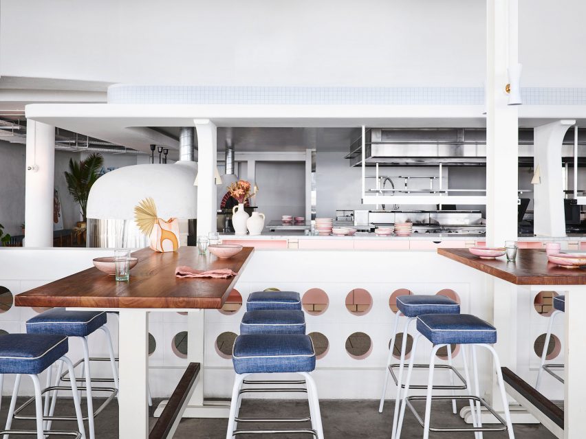 Burleigh Heads Pavilion by Alexander & Co