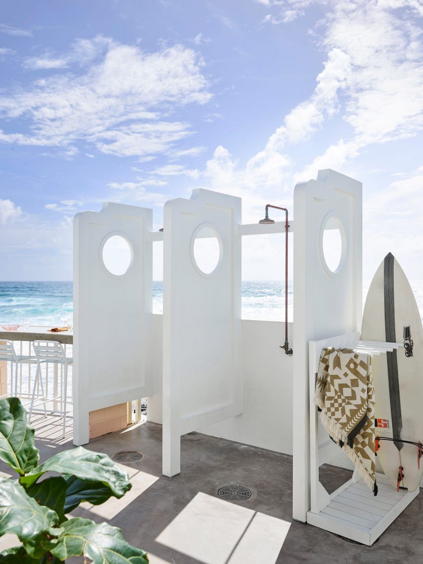 Burleigh Heads Pavilion by Alexander & Co