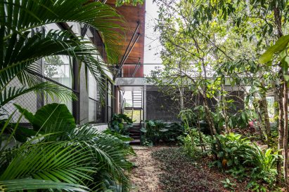 Casa Campinarama by Laurent Troost Architects