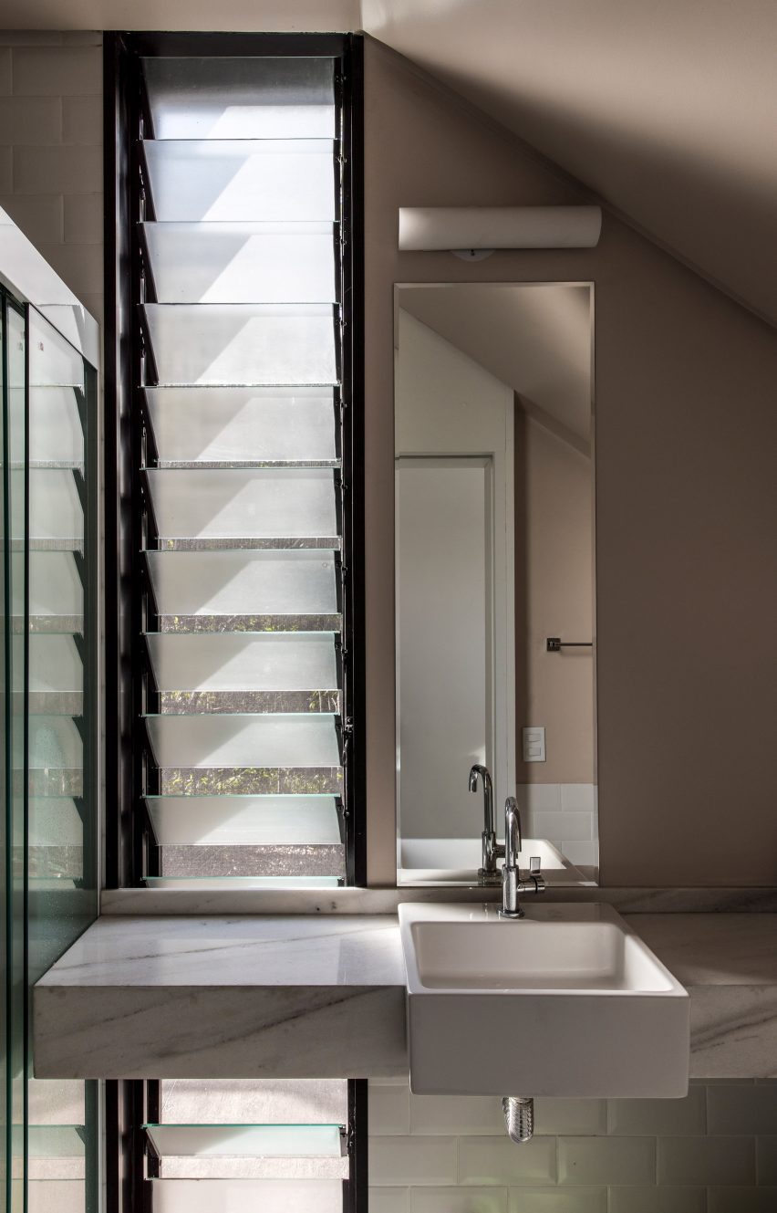 Casa Campinarama by Laurent Troost Architects