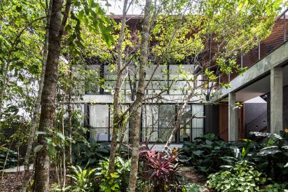Casa Campinarama by Laurent Troost Architects