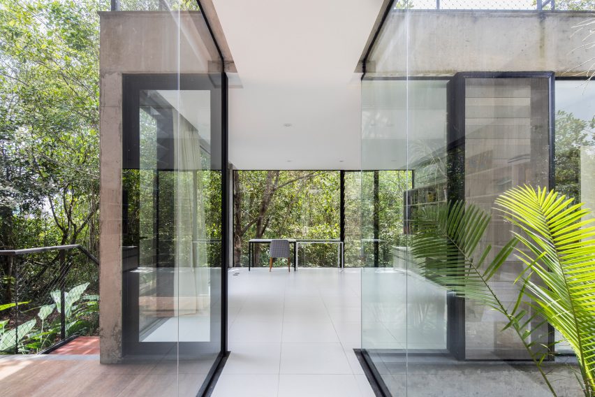 Casa Campinarama by Laurent Troost Architects