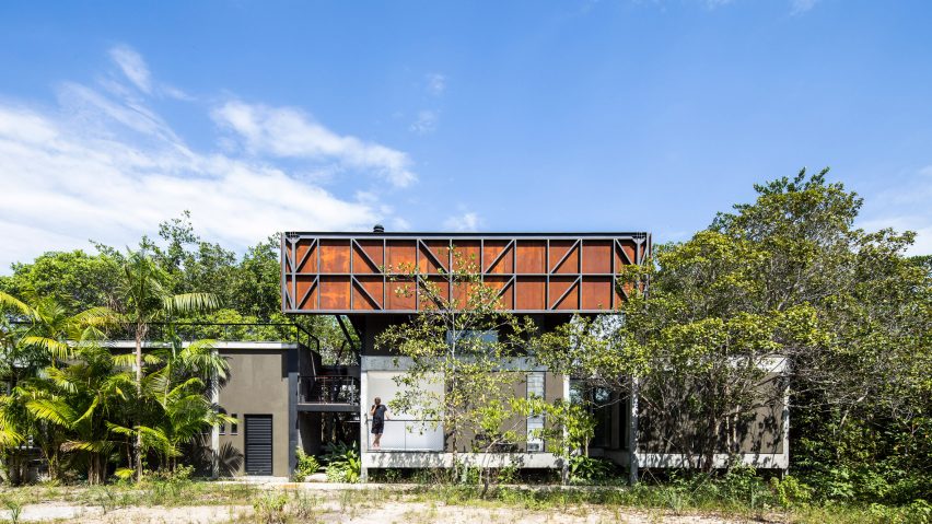 Casa Campinarama by Laurent Troost Architects