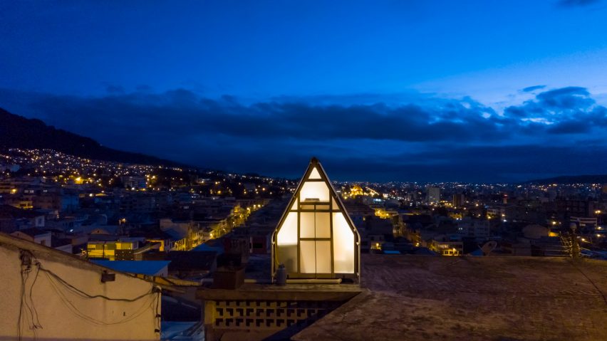 Casa Parásito by El Sindicato Arquitectura