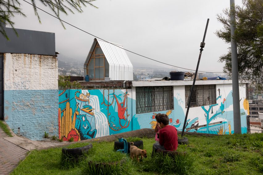 Casa Parásito by El Sindicato Arquitectura