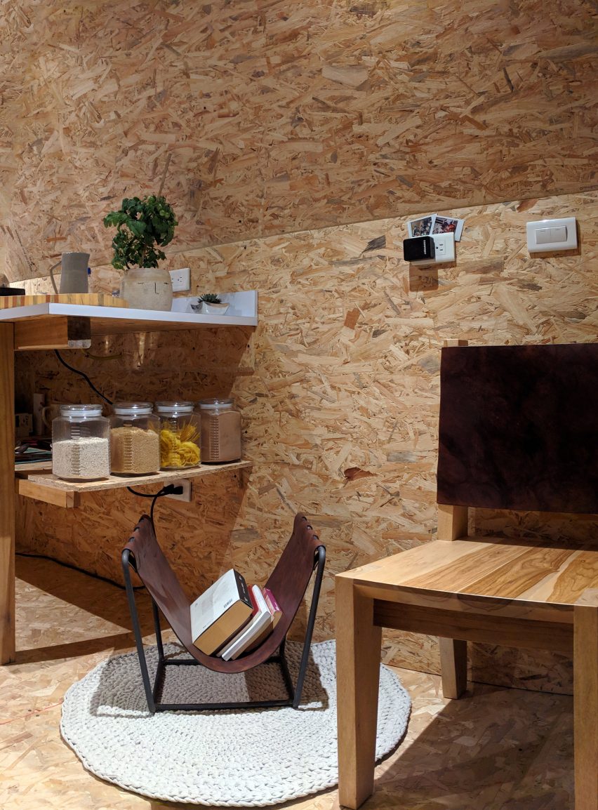 Casa Parásito by El Sindicato Arquitectura