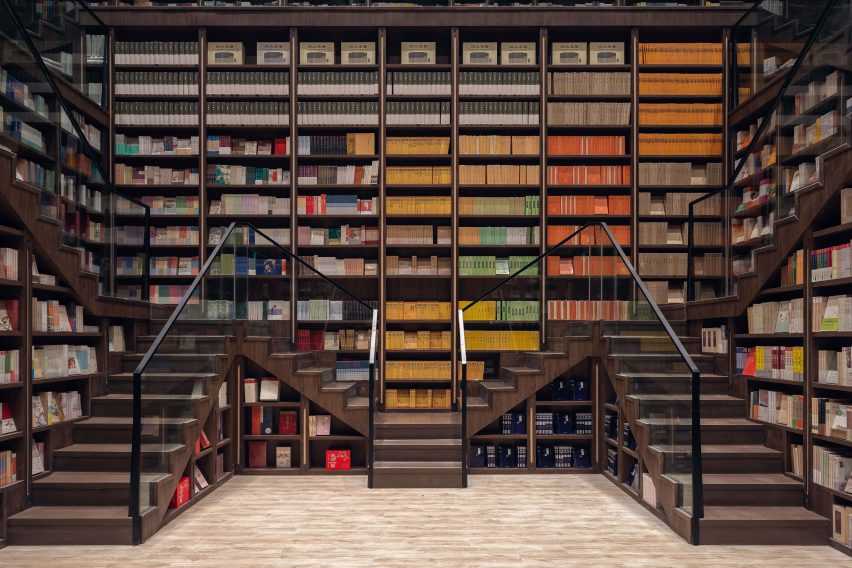 Chongqing Zhongshuge Bookstore by X+Living