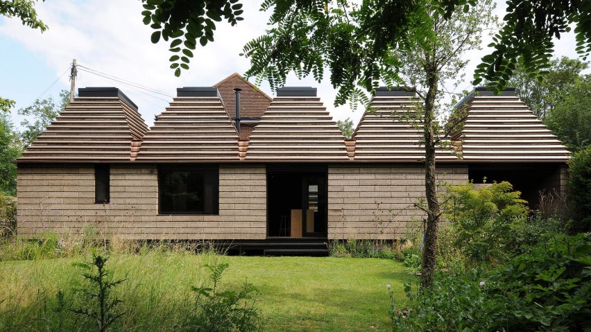 Stirling Prize-shortlisted Cork House by Matthew Barnett Howland with Dido Milne and Oliver Wilton in Berkshire, England