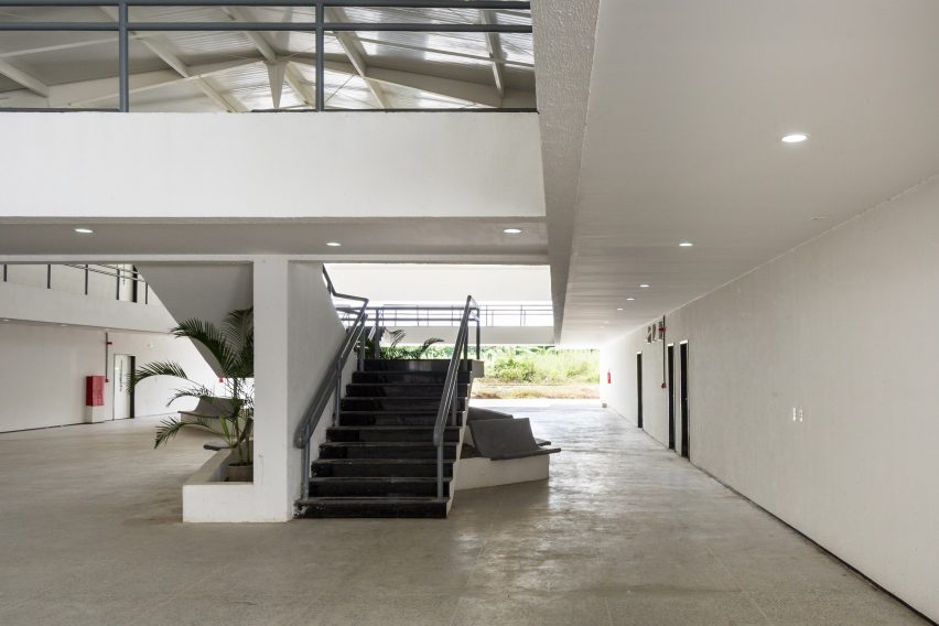 Didactic building of the Federal University of Ceara by Rede Arquitetos