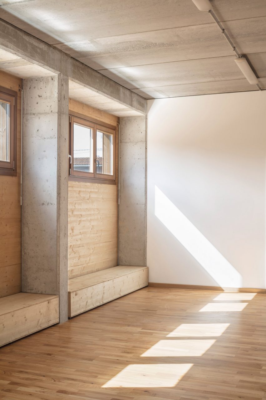 El Til-ler Kindergarten School by Eduard Balcells, Ignasi Rius and Daniel Tigges