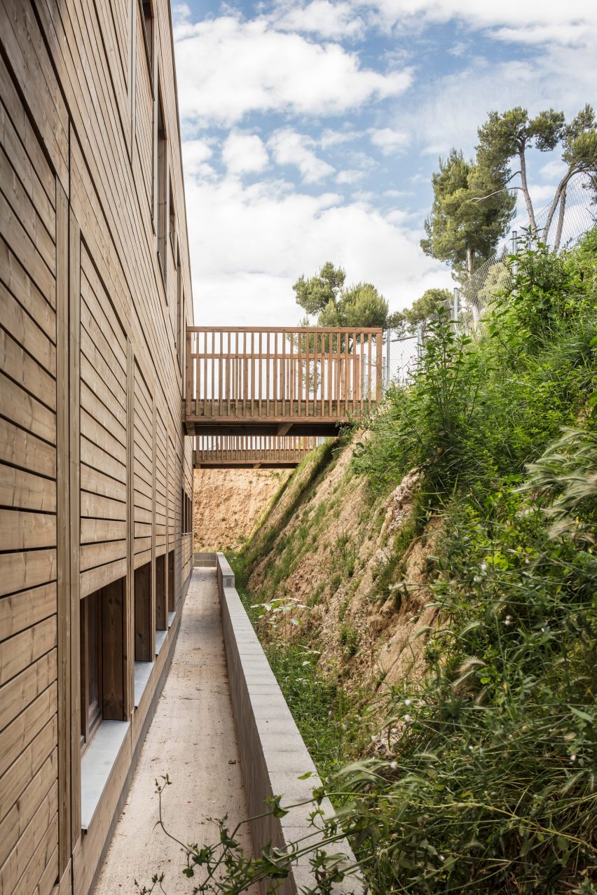 El Til-ler Kindergarten School by Eduard Balcells, Ignasi Rius and Daniel Tigges
